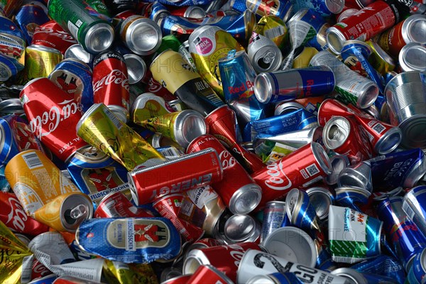 Collection point for the recycling of beverage cans