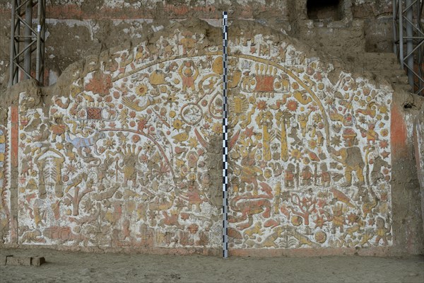 Colourful reliefs of the Moche culture on adobe walls