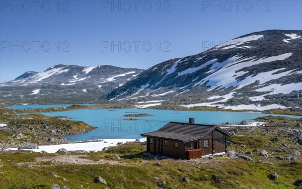 Turquoise lake and mountains