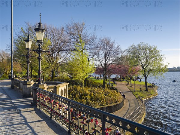 Aussenalster and Schwanenwik Bridge in Hamburg