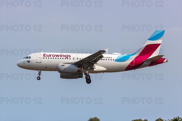 An Airbus A319 aircraft of Eurowings with registration number D-AGWX at Dortmund Airport