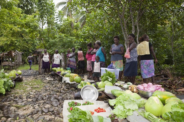 Market on Telina Island