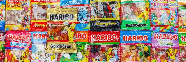 Haribo gummy bears different varieties wallpaper