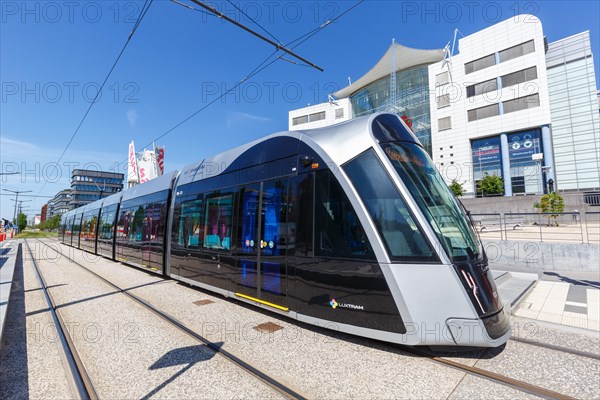 Tram Luxtram tramway tramway local transport stop Alphonse Weicker