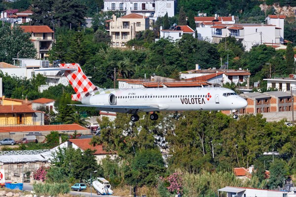 A Volotea Boeing 717-200 with the registration EI-EWJ at Skiathos Airport