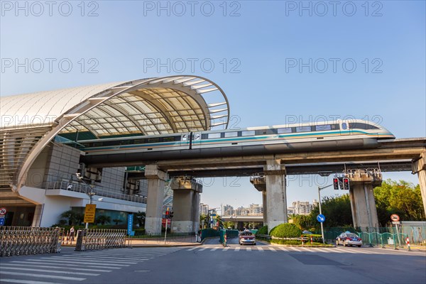 Shanghai Transrapid Maglev maglev train traffic