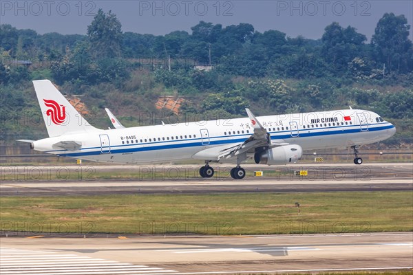 An Air China Airbus A321 aircraft with registration number B-8495 at Chengdu Airport