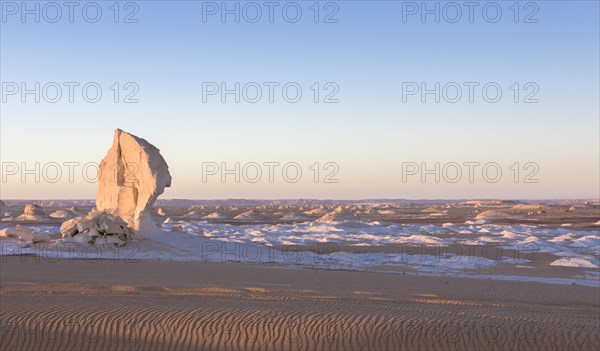 View over the white desert at dusk