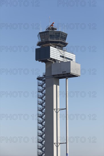 Air traffic control tower