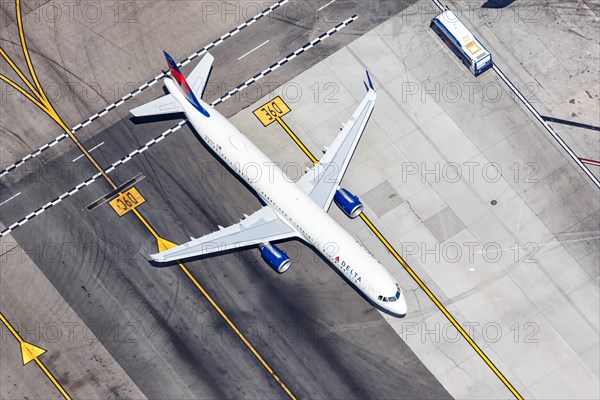 A Delta Air Lines Airbus A321 with the registration N366DX at Los Angeles Airport