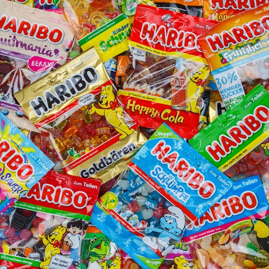 Haribo gummy bears different varieties wallpaper square