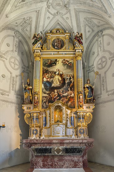 Altar in the side aisle
