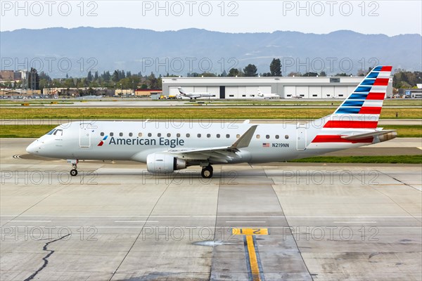An Embraer ERJ 175 aircraft of American Eagle Compass Airlines with registration N219NN at San Jose Airport