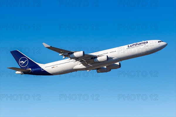 A Lufthansa Airbus A340-300 with the registration D-AIGT at Frankfurt Airport