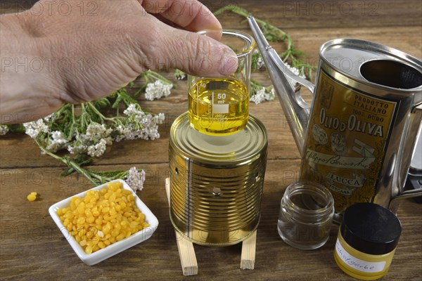 Production Yarrow and marigold ointment