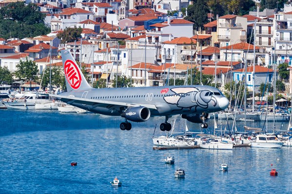 An Airbus A320 aircraft of Niki with the registration number OE-LEC at Skiathos airport