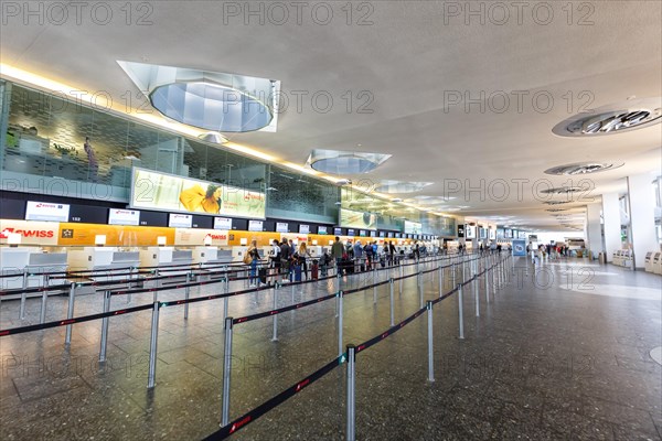 Terminal Check-in 1 Swiss Air Lines at Zurich Airport