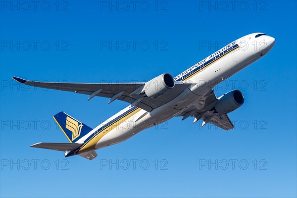 A Singapore Airlines Airbus A350-900 with registration number 9V-SMA at Frankfurt Airport