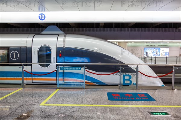 Shanghai Transrapid Maglev train traffic infrastructure in Longyang Road station