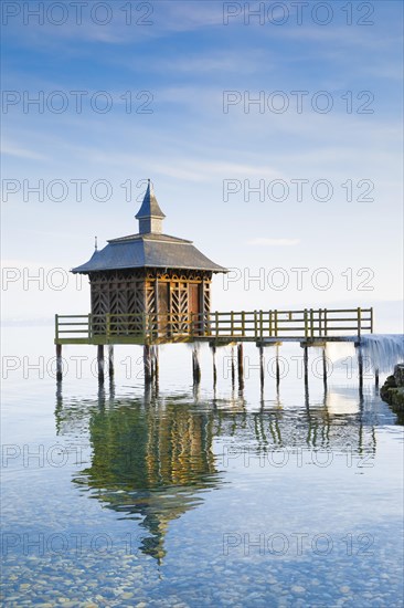 Iced bathhouse