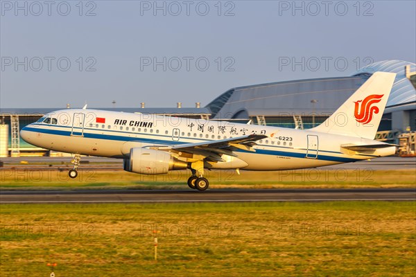 An Air China Airbus A319 aircraft with registration number B-6223 at Guangzhou Airport