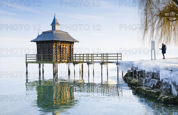 Iced bathhouse