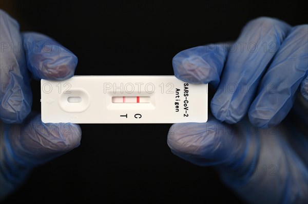 Positive antigen rapid test