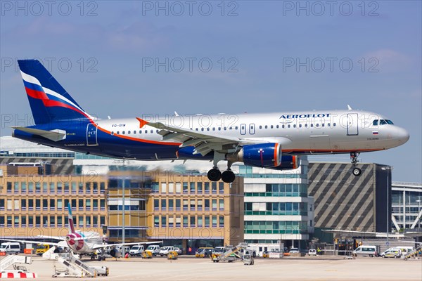 An Aeroflot Airbus A320 with registration VQ-BIW lands at Stuttgart Airport
