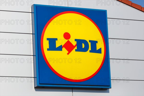 Lidl Logo Symbol Sign Supermarket Store Shop Discounter in Germany