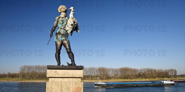 Sculpture Leda on the banks of the Rhine