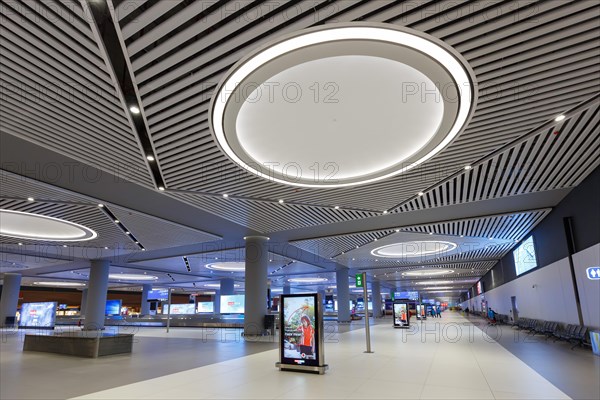 Terminal New Airport Baggage Claim in Istanbul