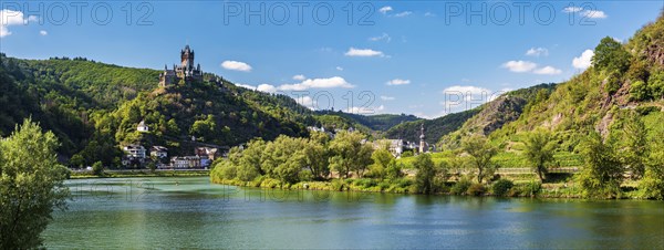 Reichsburg and town of Cochem on the Moselle