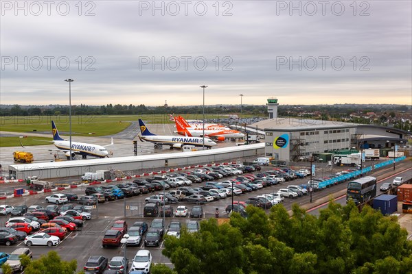 Ryanair and EasyJet aircraft at London Southend Airport