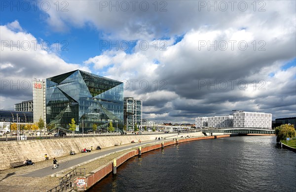 The innovative office building The Cube and Berlin Central Station at Washingtonplatz