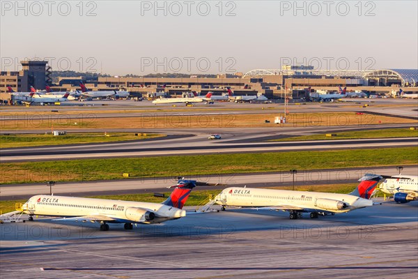 McDonnell Douglas MD-90 aircraft of Delta Air Lines at Atlanta airport