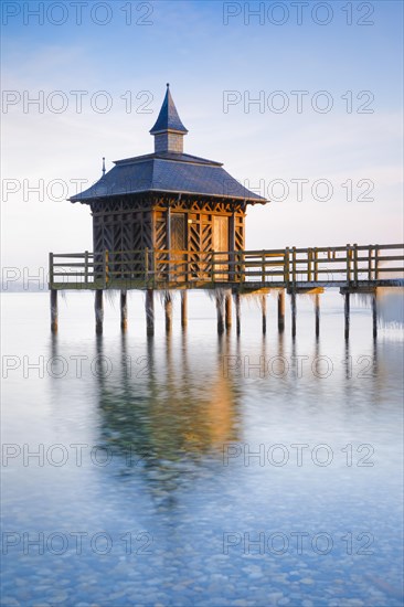 Iced bathhouse