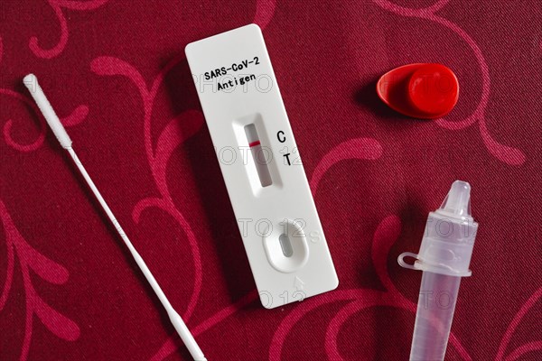 Negative Antigen Rapid Test