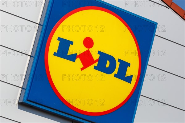 Lidl Logo Symbol Sign Supermarket Store Shop Discounter in Germany