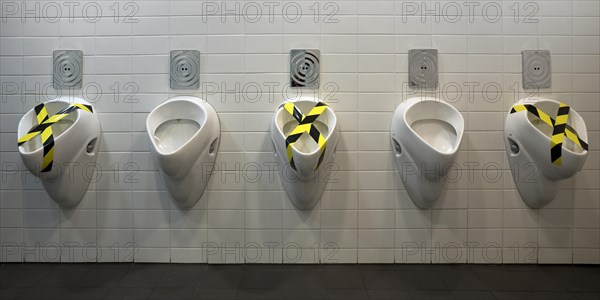 Urinal