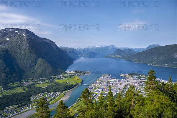 View from the hike Romsdalseggen