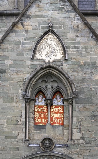 Window niche with angel paintings