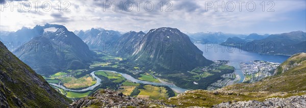 View from the hike Romsdalseggen