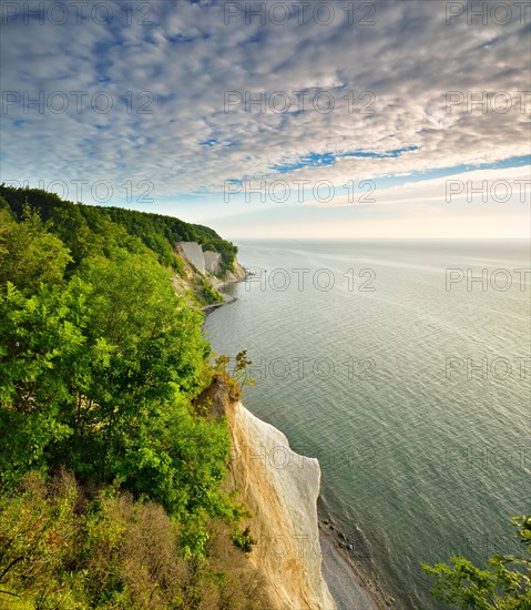 View from the Hochuferweg to the chalk cliffs at the Baltic Sea