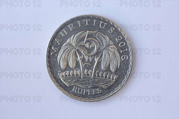 Five rupees coin of Mauritius