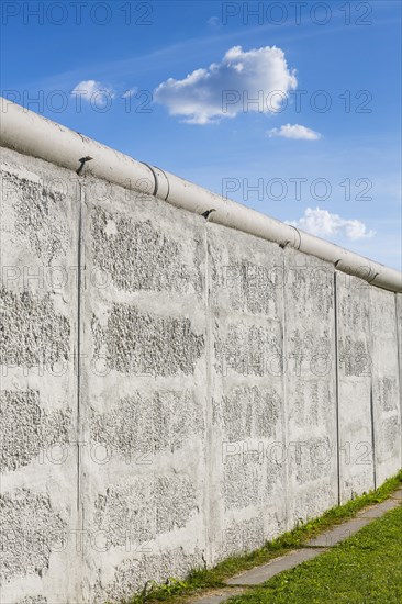 Detail of the wall of the former border fortification of the inner-German border