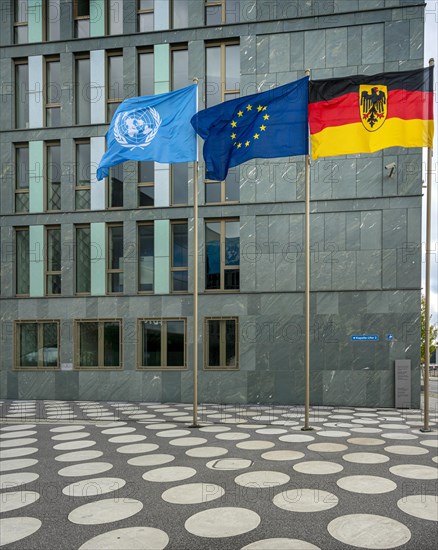 Flags at the Federal Ministry of Research