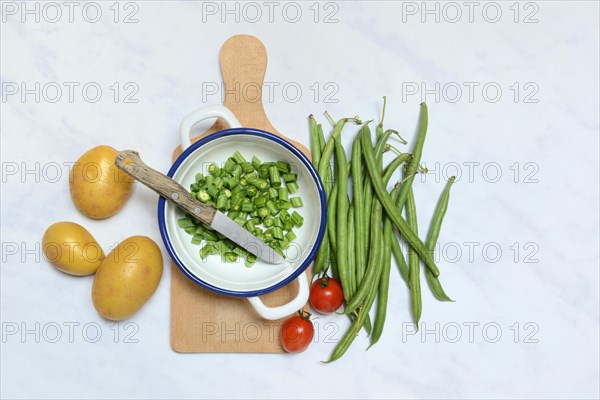 Crushed beans in shell