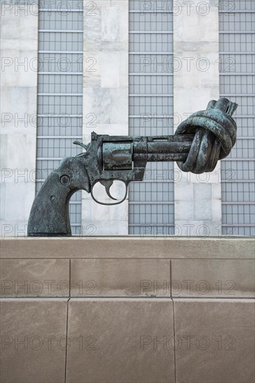 Non-Violence Sculpture