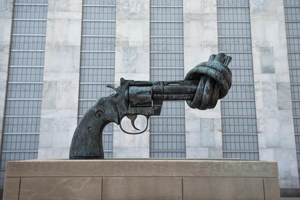 Non-Violence Sculpture