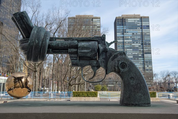 Non-Violence Sculpture